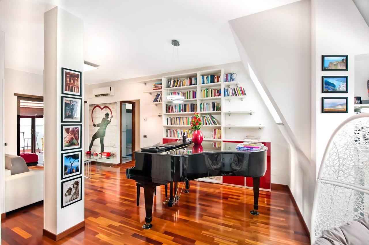 A Casa Di Digi - Appartment At Last Floor With Panoramic View Albano Laziale Exterior photo